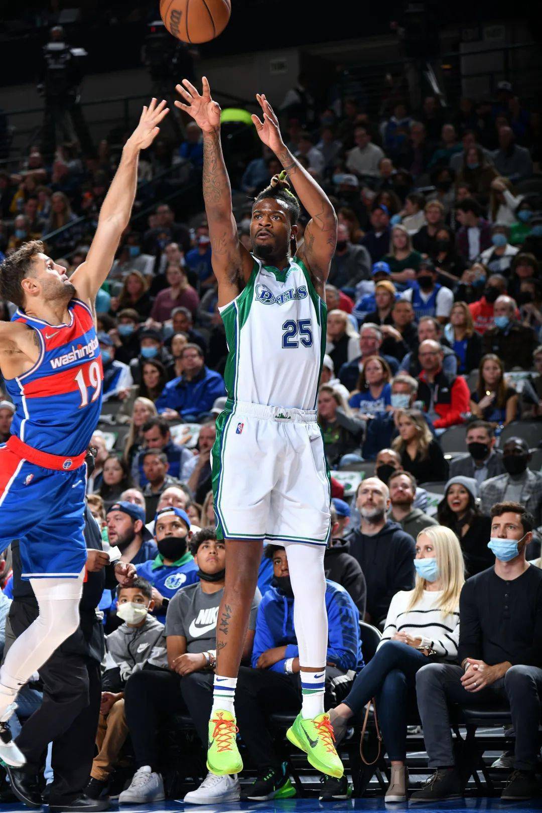 篮网B队逆转勇士B队，布拉德利三分雨点燃全场的简单介绍